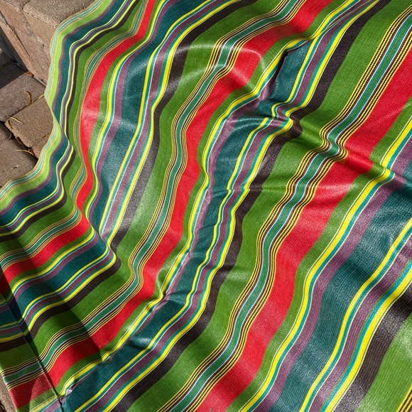 NWT Crate&Barrel set 2 cushions/coated picnic blanket green/red Hutton Stripe - Picture 9 of 11
